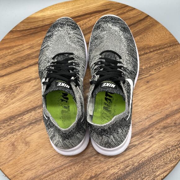Nike Free RN Flyknit Shoes Womens 9 Oreo Black White Running Comfort Walking Gym - Picture 5 of 8